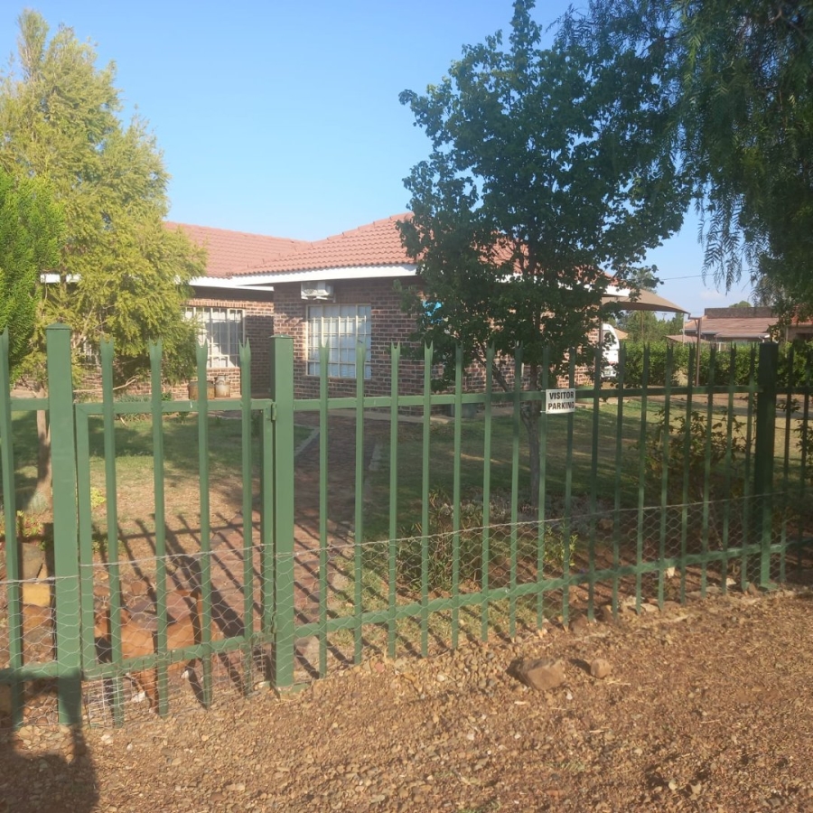 3 Bedroom Property for Sale in Bloemhof North West